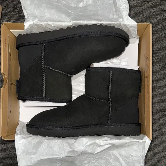 NEW IN BOX UGG Black Classic Ankle Boots