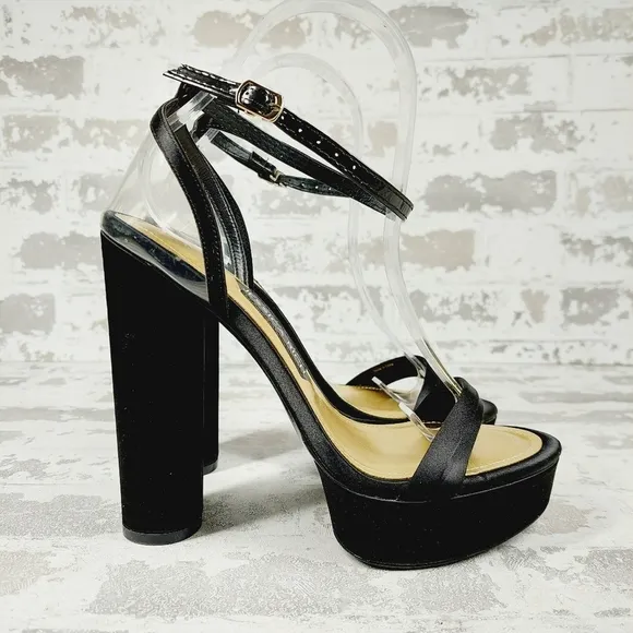 NEW Jessica Rich Black Ankle Strap Buckle Platform High Heeled Sandals W743
