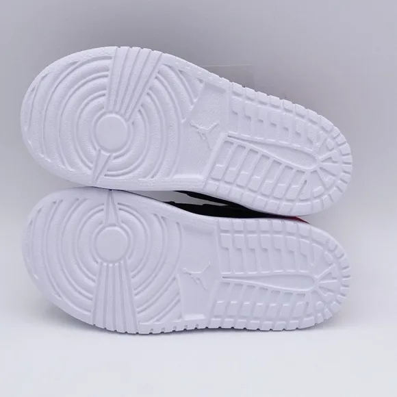 NEW Jordan Retro 1 Low Alt Hook and Loop Sneakers CI3436-066