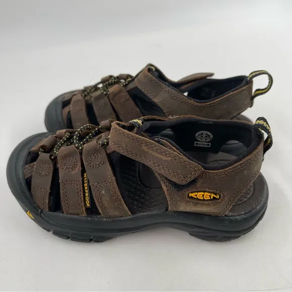 NEW! Keen Kid’s Newport Premium Brown Waterproof Shoes Sandals - 12 C