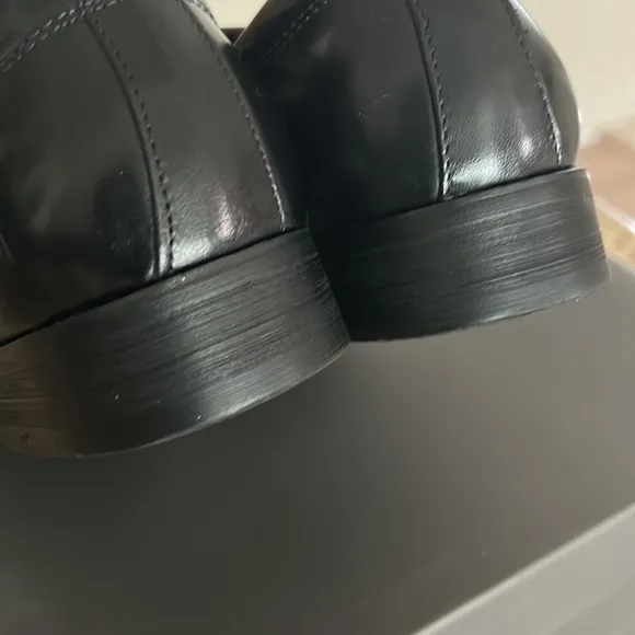 New Kenneth Cole Reaction leather loafers
