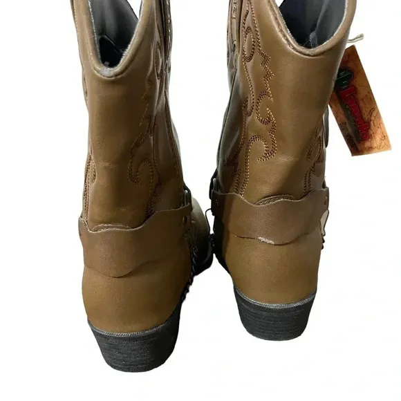 NEW Kid Laredo cowboy boots