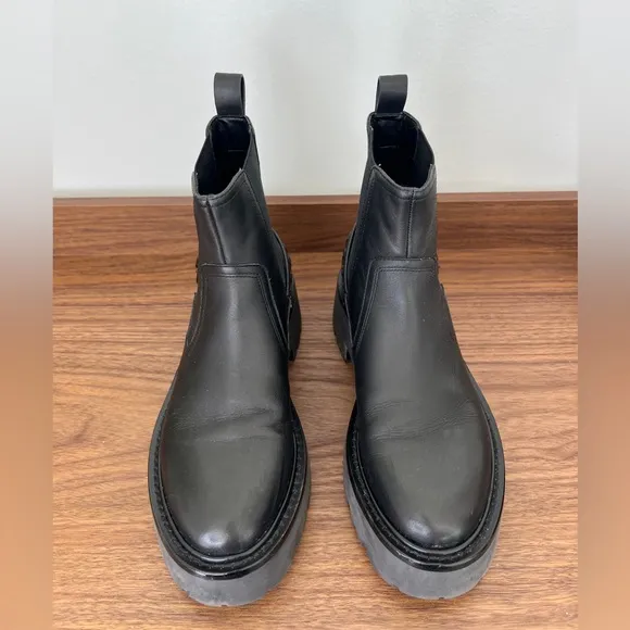 NEW Kurt Geiger Black Matilda Chelsea Slip On Boots size 37