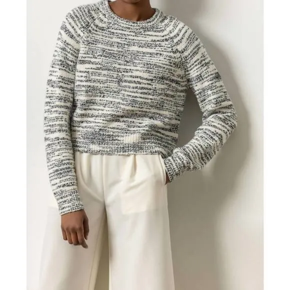 NEW LILLA P ribbed neck raglan sweater in black space dye