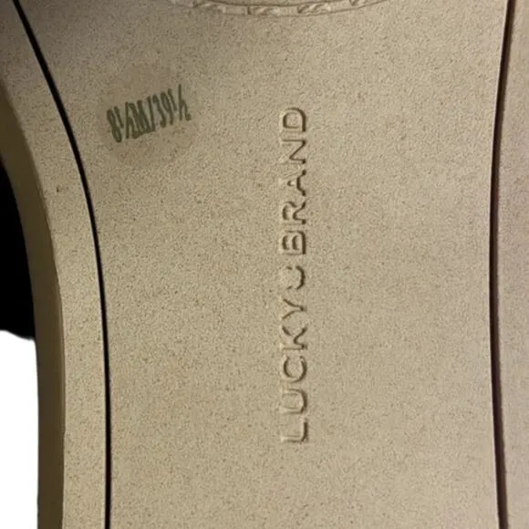 NEW Lucky Brand Nayda Caged Sandals Women's Size 8.5 M Flat Cognac Zip Spice