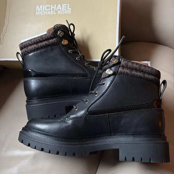 NEW Michael Kors Turner Booties