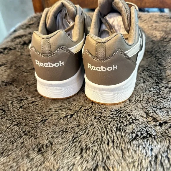 NEW Reebok Retro Y2K Khaki Brown &amp; White Leather Sneakers, Size 4