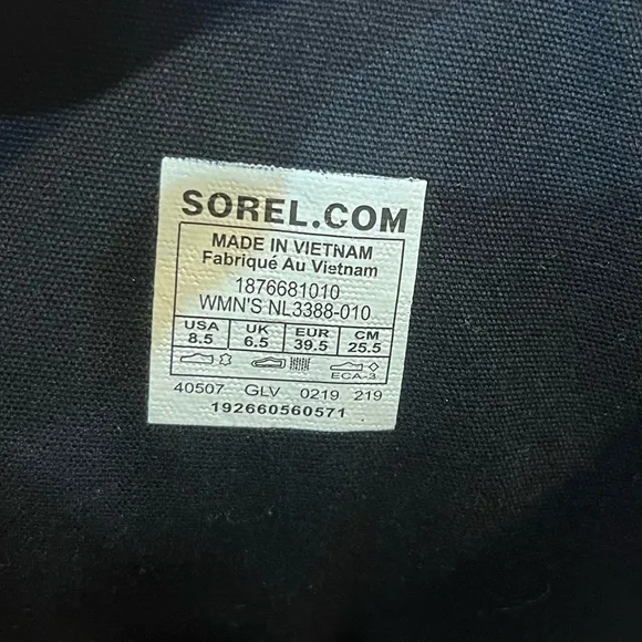 New Sorel Black Cate Boots Tall Leather and Suede