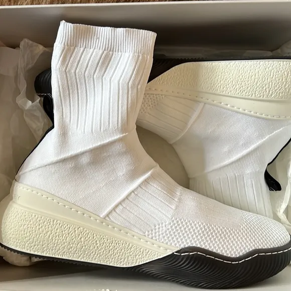 New Stella McCartney fashion sneakers Euro  41 US 10
