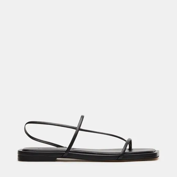NEW Steve Madden Lynley Flat Strappy Sandals in Black