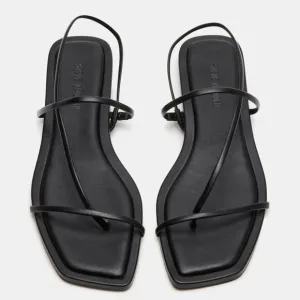 NEW Steve Madden Lynley Flat Strappy Sandals in Black