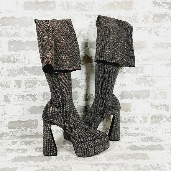 NEW Steve Madden Sultry Studded Platform Over the Knee Boots F150