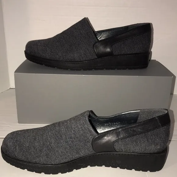 NEW Stuart Weitzman‎ Grey Loafers