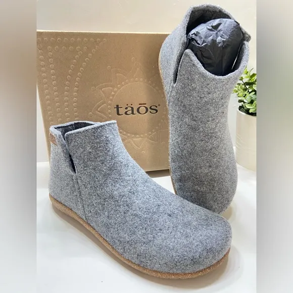NEW Taos Good Wool Slip On Ankle Boots Grey EU 44 US Men’s 10.5-11 $150