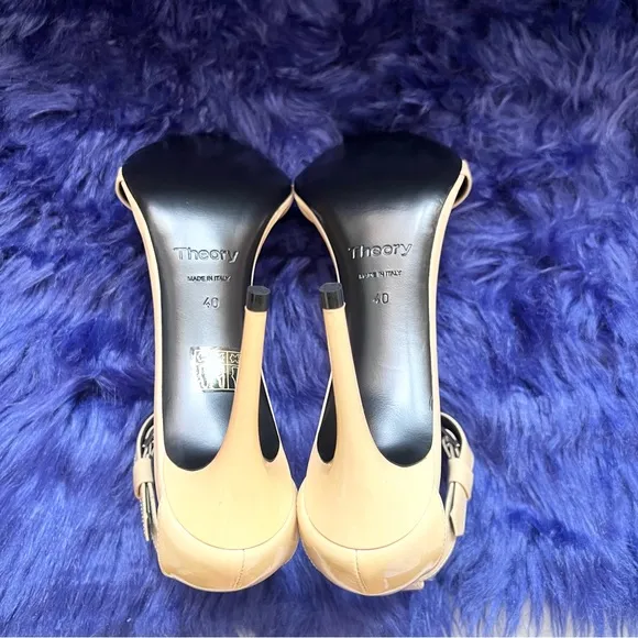 New! THEORY Glossy Patent Strappy Heeled Sandals
