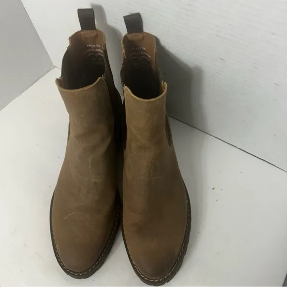 NEW Thursday Boot Company Everyday Women’s Chukka Pull On Brown Safari 11M