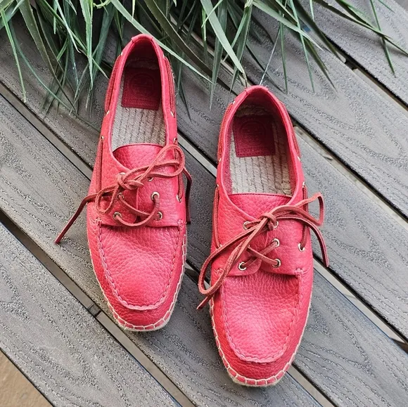 New Tory Burch red leather loafers
