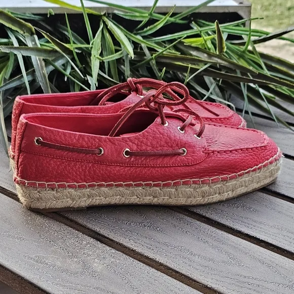 New Tory Burch red leather loafers