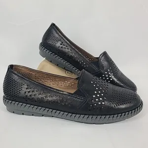 NEW Trotters Women's Royal Perforated Leather Loafers Black Size 9.5 NIB