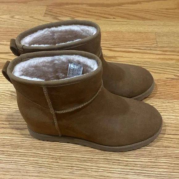 New UGG Classic Femme Wedge Brown Tan Boots
