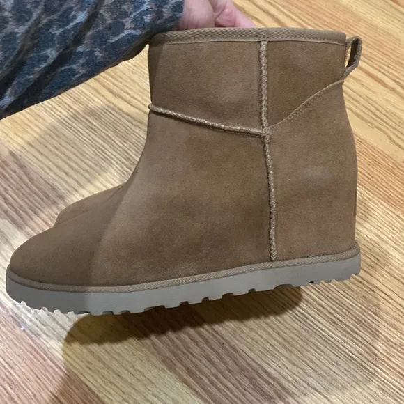New UGG Classic Femme Wedge Brown Tan Boots