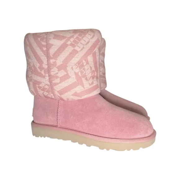 NEW UGG Classic Short Jersey Stripe Blush Boots - Women’s Size 6