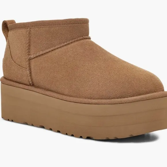 NEW UGG Women’s Classic Ultra Mini Platform Boots in Chestnut Brown size 7