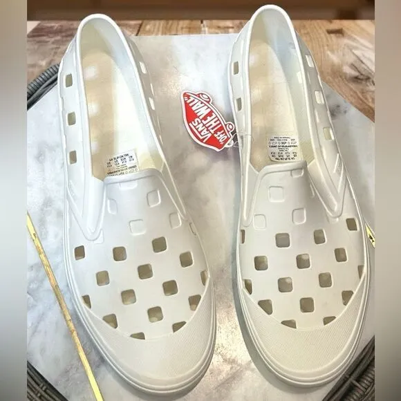 🔥NEW 🔥 VANS TRK Slip On Rubber Water Shoes Size 13
