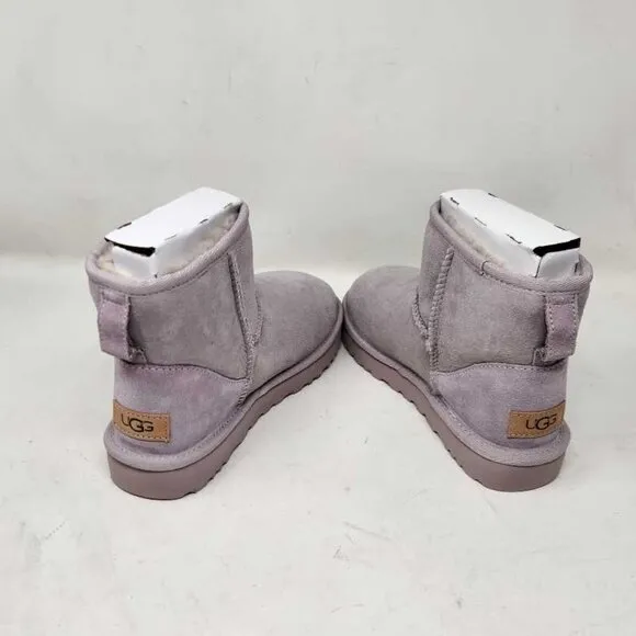 New women's 7 Ugg (from Anthropologie) Classic Mini II Boots in Pale Smoke