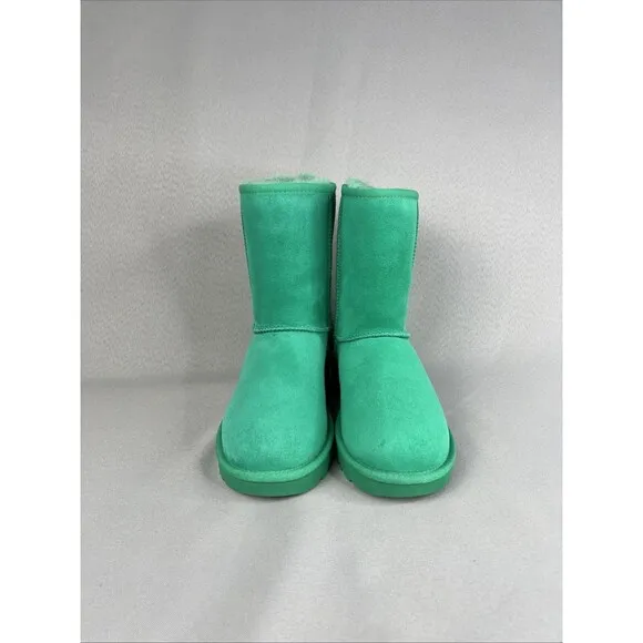 New Womens UGG Australia Boots Classic Short Green EDGR 1016223 Suede Sz 6 Boho