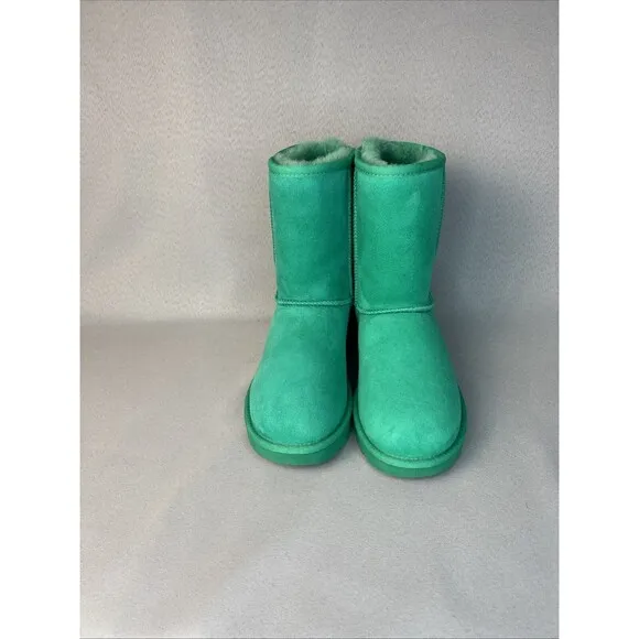 New Womens UGG Australia Boots Classic Short Green EDGR 1016223 Suede Sz 6 Boho
