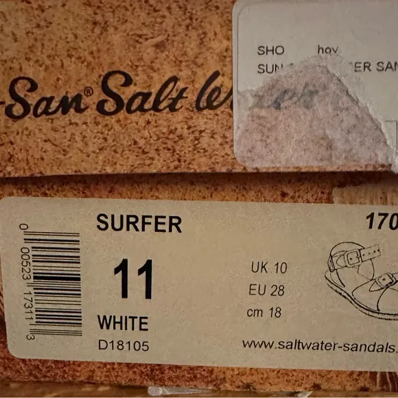 New wt box white children  salt water surfer sandals. Size 11