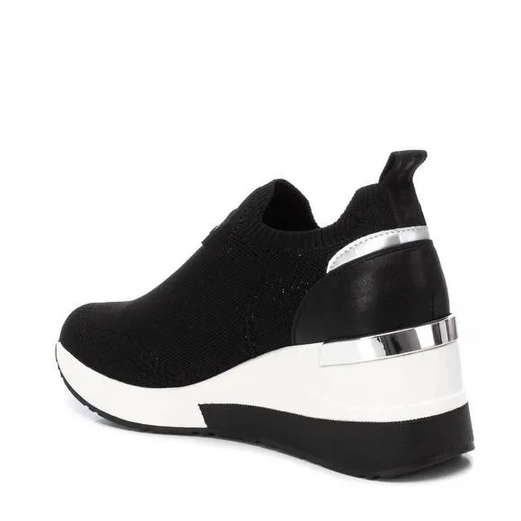 NEW XTI women's wedge comfort sneakers in black