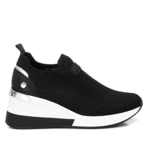 NEW XTI women's wedge comfort sneakers in black