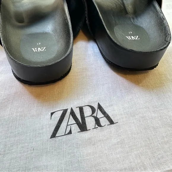 New Zara Flat Buckled Black and White Sandals 1609/610 Size 10