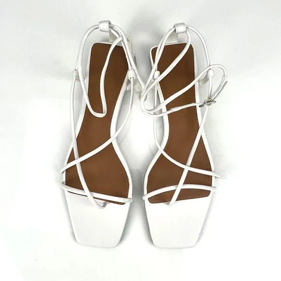 New Who What Wear Women Shoes White Straps Flat Gladiator Sandals US 7
