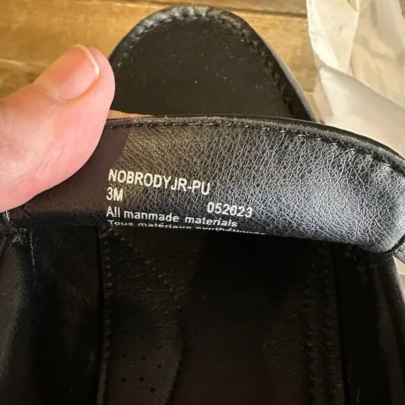 NIB Big Kids Nordstrom Black Faux Leather Casual Comfort Penny Loafers Size 3 Y