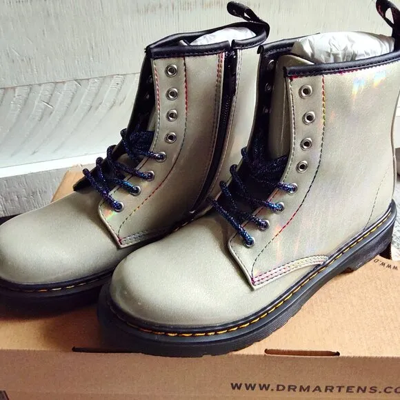 NIB Dr Martens Silver Boots SZ J5