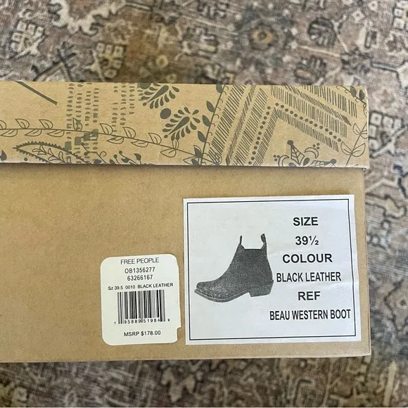 NIB Free People Leather Beau Western Croc Embossed Chelsea Boots in Black - 9