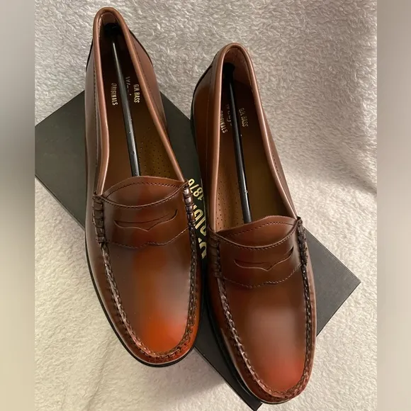 NIB G.H. Bass Originals Ombré Whitney Size 11