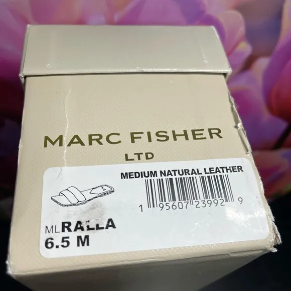 🌼💜💜NIB Marc Fisher LTD Ralla Medium Natural 6.5 M