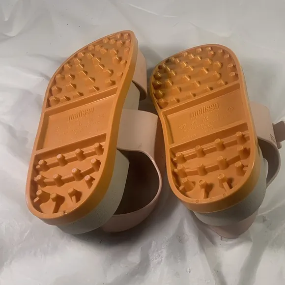 NIB Melissa Wide Platform Women’s Pink Orange and Beige Vegan Sandals