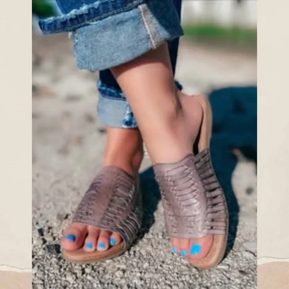 NIB Roan Bed Stu Chastity 8 38 Leather Huarache Slide Flat Sandals Alkaline Gray