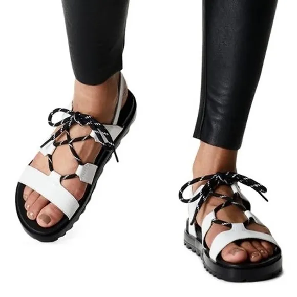 NIB Sorel Roaming Lace 8.5 Slingback Gladiator Flat Leather Sandals White Black