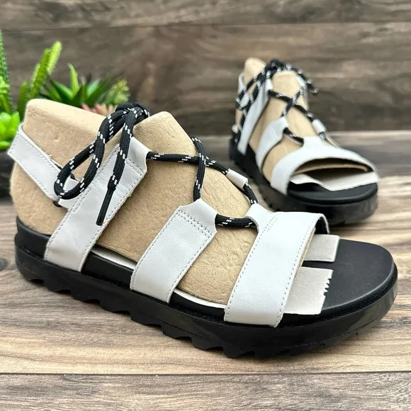 NIB Sorel Roaming Lace 8.5 Slingback Gladiator Flat Leather Sandals White Black