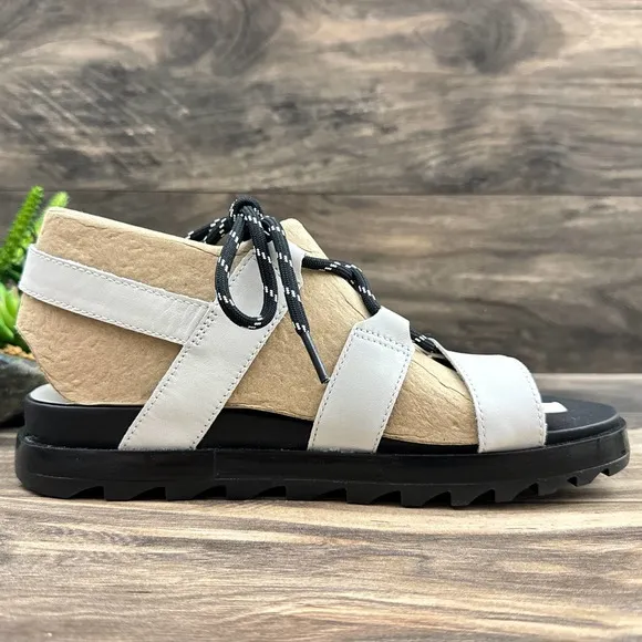 NIB Sorel Roaming Lace 8.5 Slingback Gladiator Flat Leather Sandals White Black