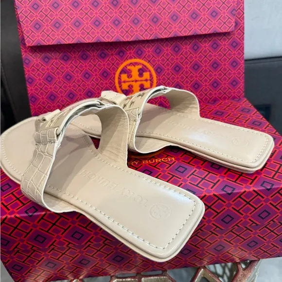 NIB Tory Burch Croc-Embossed Georgia Leather Sandals, New Cream sz. 8.5