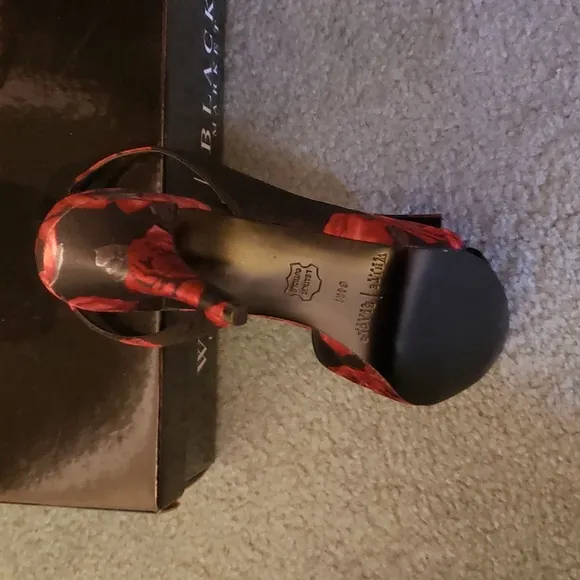 NIB WHBM Black and Red Floral Contessa High Heel Sandals Size 6.5