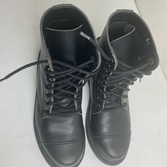 Nicora Sustainable Vegan lace up boots black wood heel American Made sz 6.5