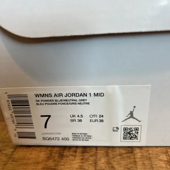 Nike Air Jordan 1 Mid Dark Powder Blue White Grey BQ6472-400 Women's Size 7 New